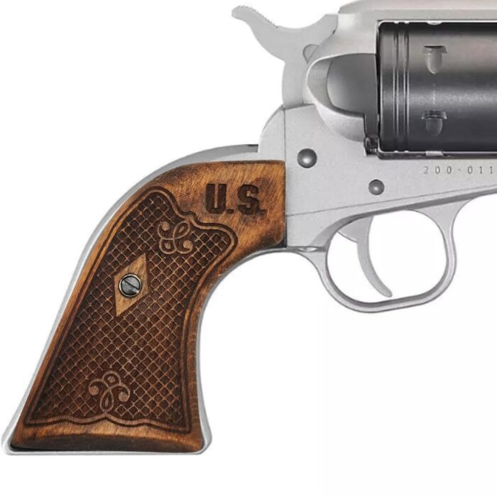 Checkered With Clover Detail