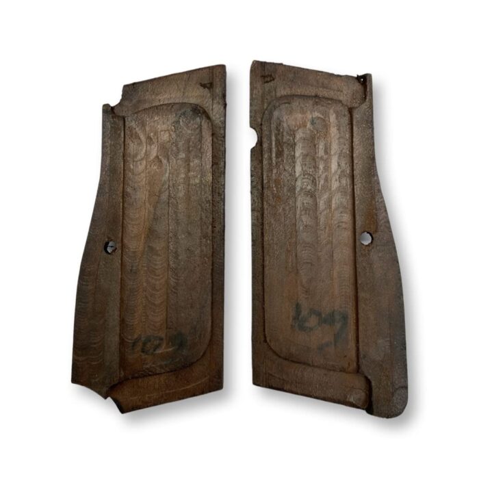 Floral Engraving And Monogram Medallion : Transform Your Browning Hi-Power With Elegant Precision - Image 4