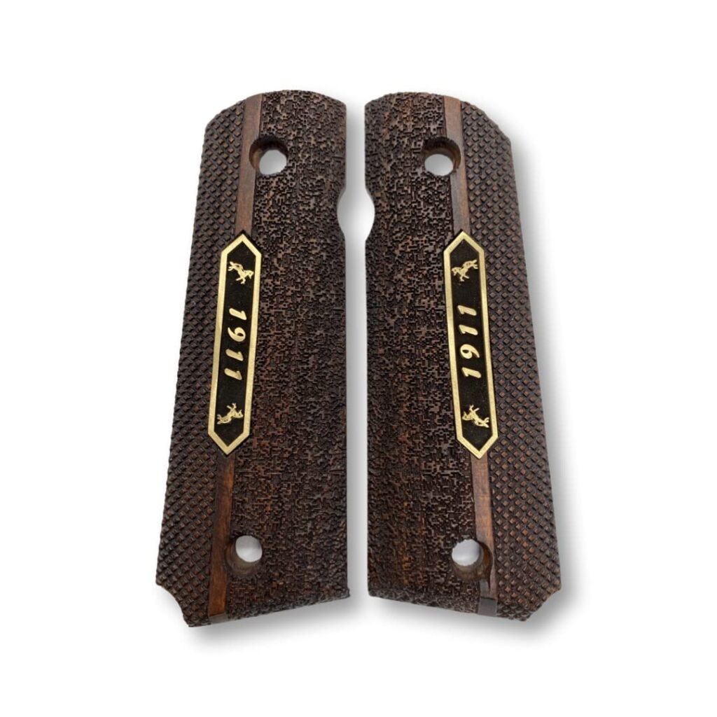 1911 Premium Wooden Grips – Checkered with 1911 Inlay