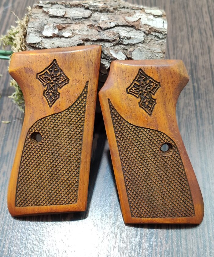 Hexa Beechwood Grips Elevate Your Beretta 51/52 To New Heights Of Elegance - Image 2