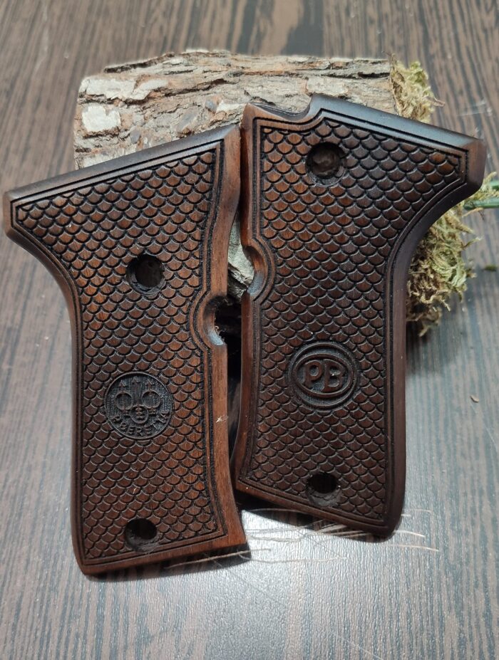 Interlocking Scales Grip : Unparalleled Style And Comfort - Image 2