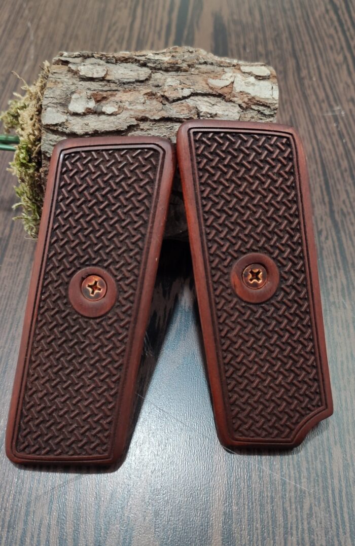 Tokarev M57 Beechwood Grips - Ergonomic Design, Handcrafted - Image 3