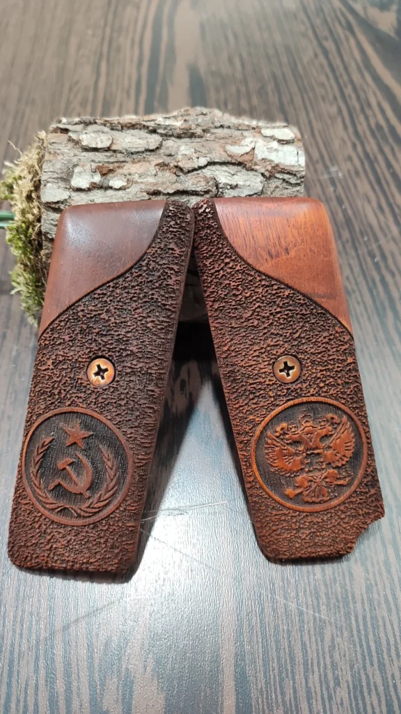 “Stars & Stripes” Walnut Grip for Tokarev M57