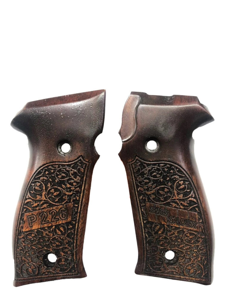 Beretta 92FS Beechwood Grips - Interlaced Initials & Stripes with Texture